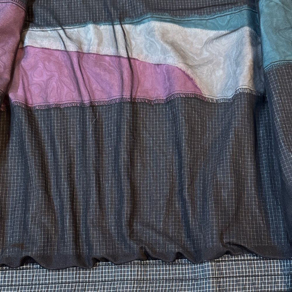 SOLD-Puma Checkered Color-block Track Jacket with Pink and Blue Accents Y2K - Picture 8 of 8